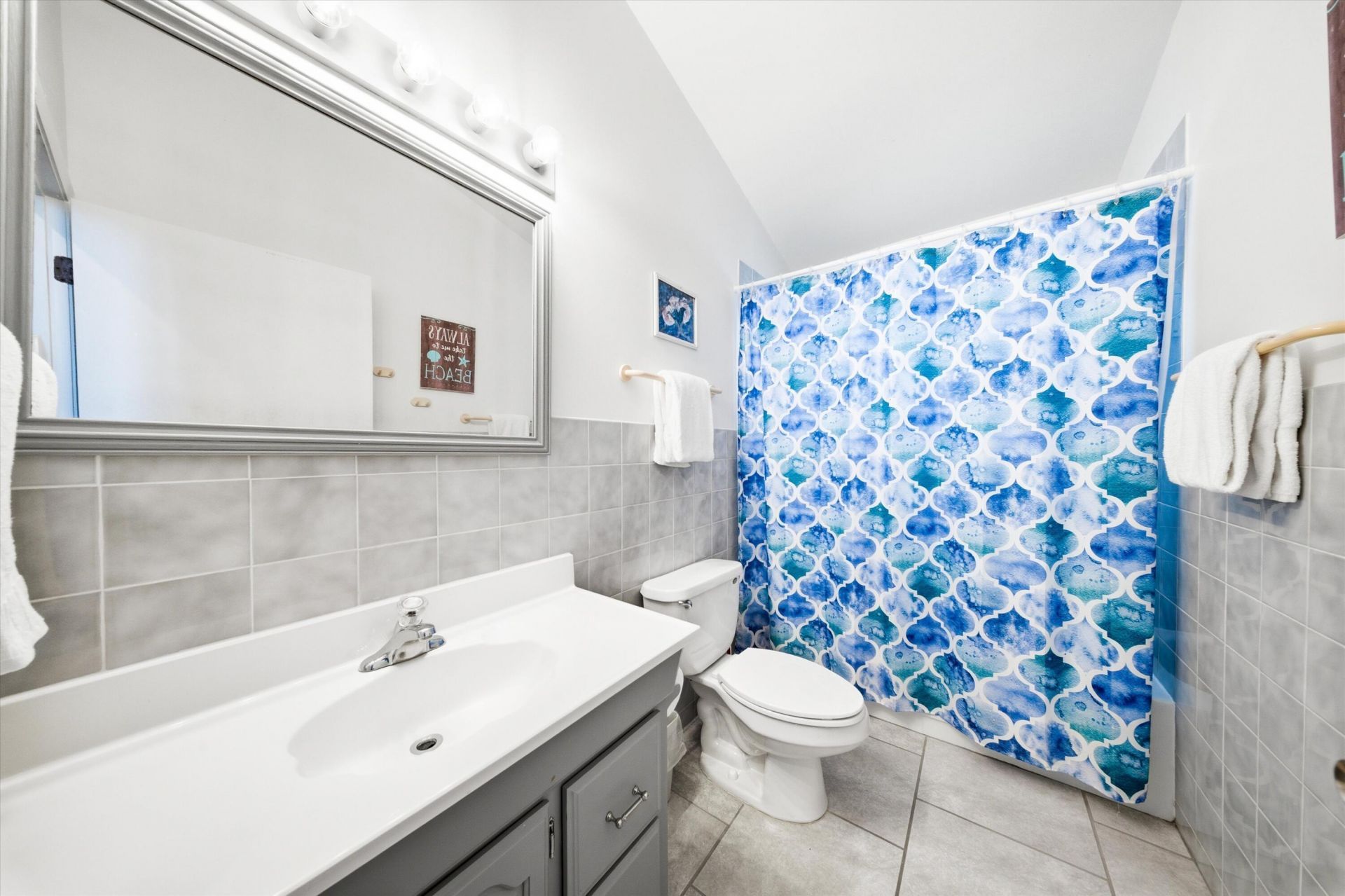 340 E Ocean Drive, Key Colony Beach, FL 33051 Photo