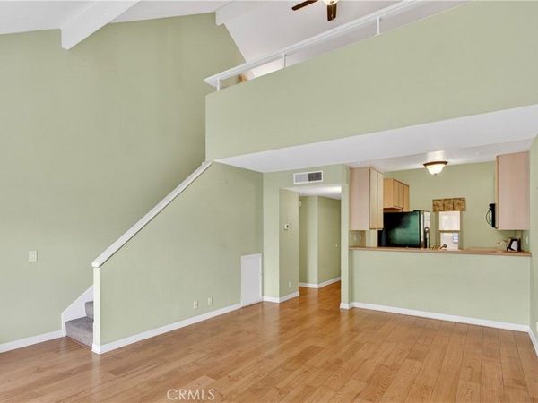 143 Orange Blossom, Unit 113, Irvine, CA 92618