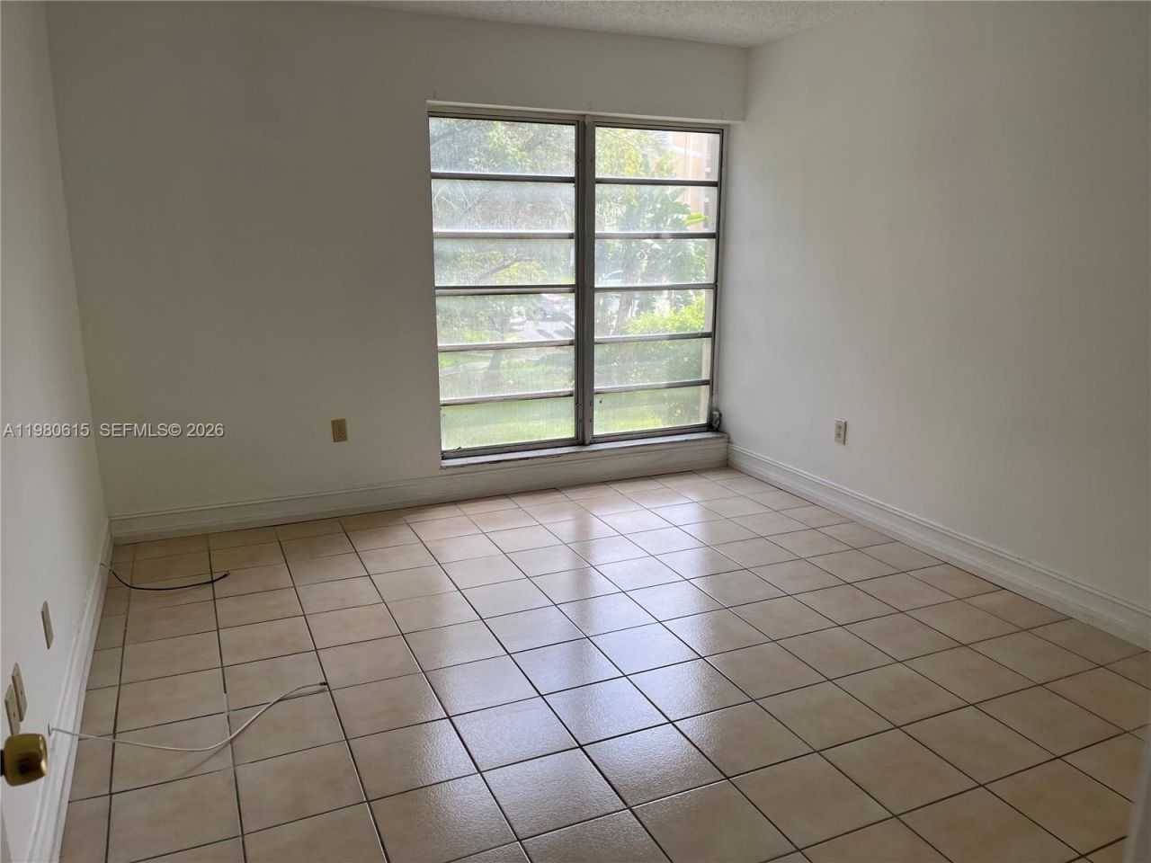 9190 Fontainebleau Blvd , Unit 202, Miami, FL 33172 Photo