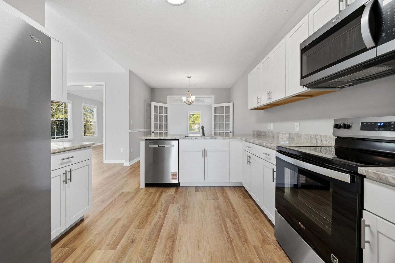 1537 Southwood Dr. Photo 16