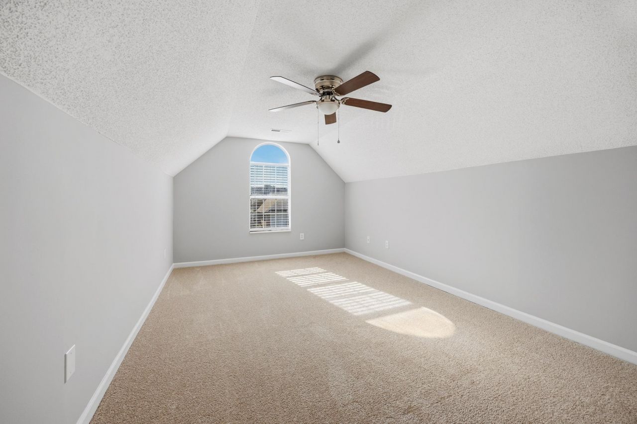 1537 Southwood Dr. Photo 30