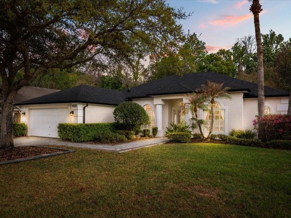 223 BLUE CREEK DRIVE , WINTER SPRINGS, FL 32708