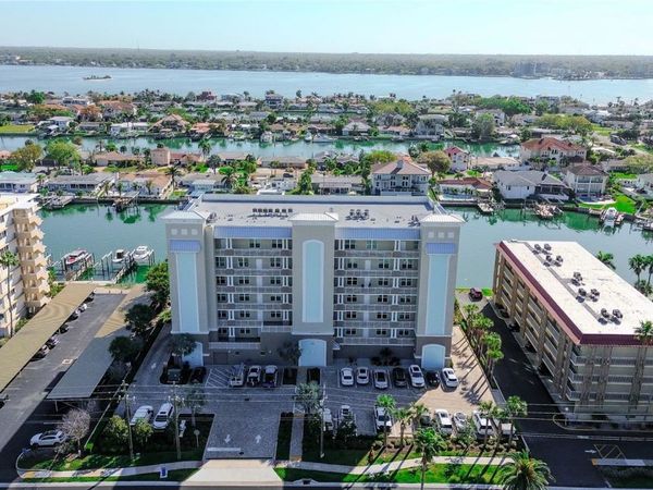 125 ISLAND WAY , Unit 503, CLEARWATER BEACH, FL 33767