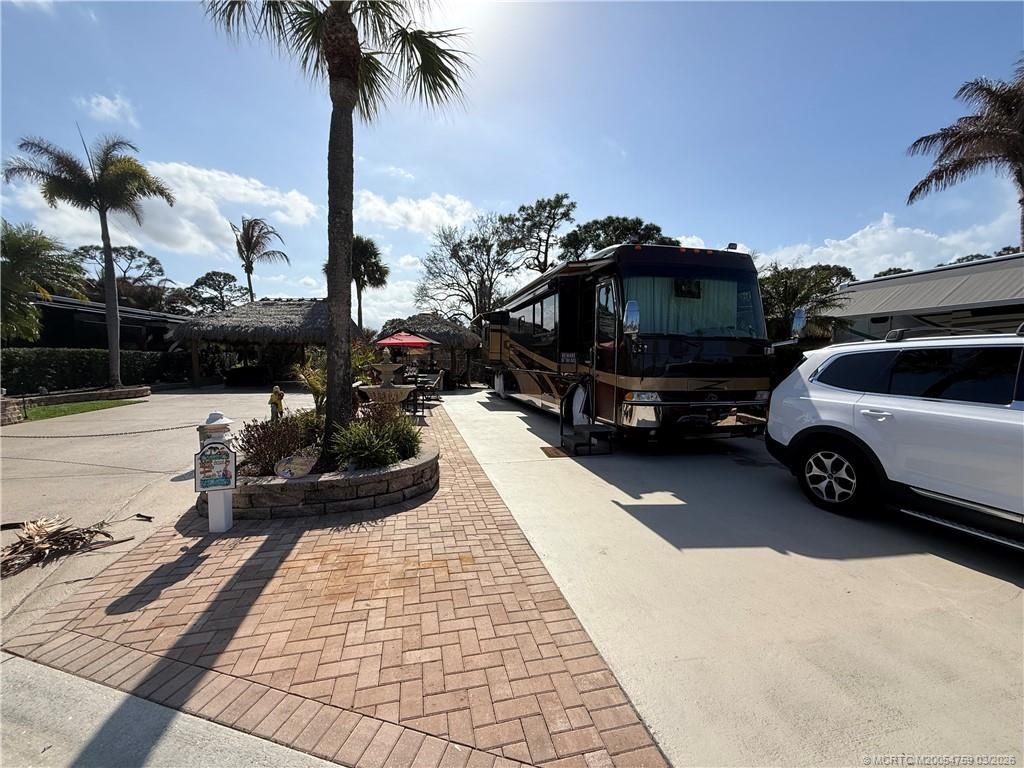 33 NW Boundary Drive, Port Saint Lucie, FL 34986 Photo