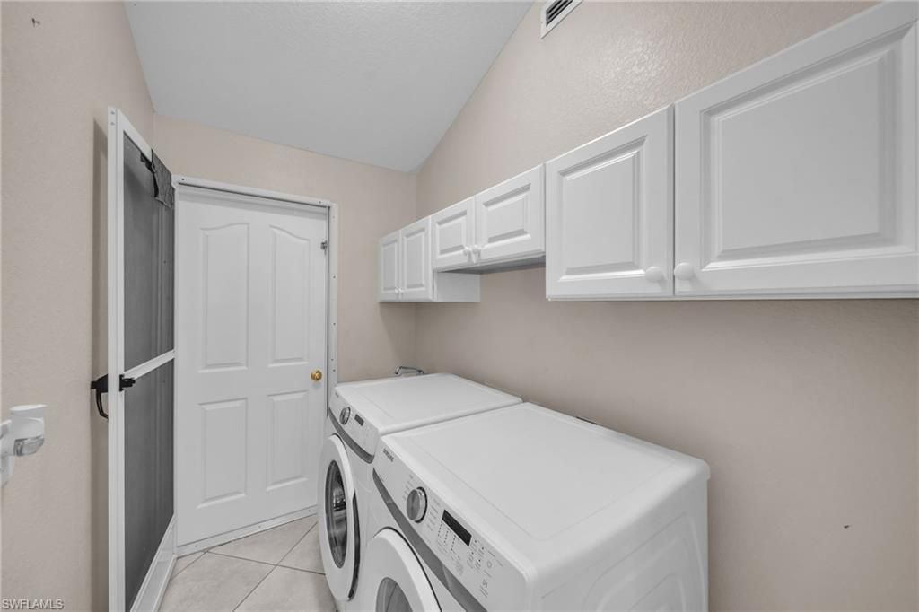 2614 Embers Pkwy W, Cape Coral, FL 33993 Photo