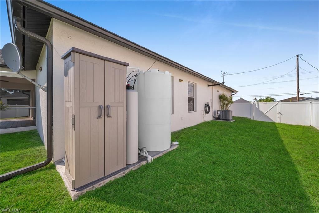 2614 Embers Pkwy W, Cape Coral, FL 33993 Photo