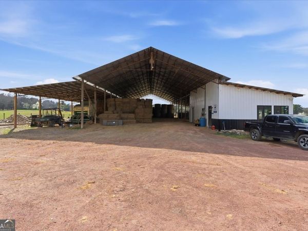 998 Dunn Road SE, Silver Creek, GA 30173