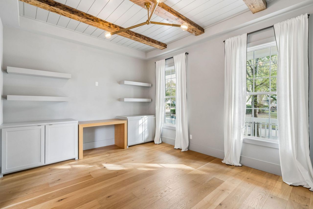 1160 Blakeway Street Photo 18