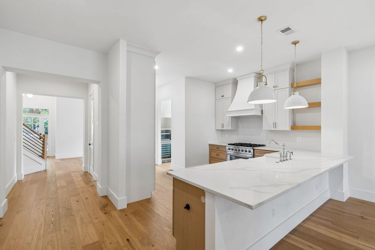 1160 Blakeway Street Photo 27