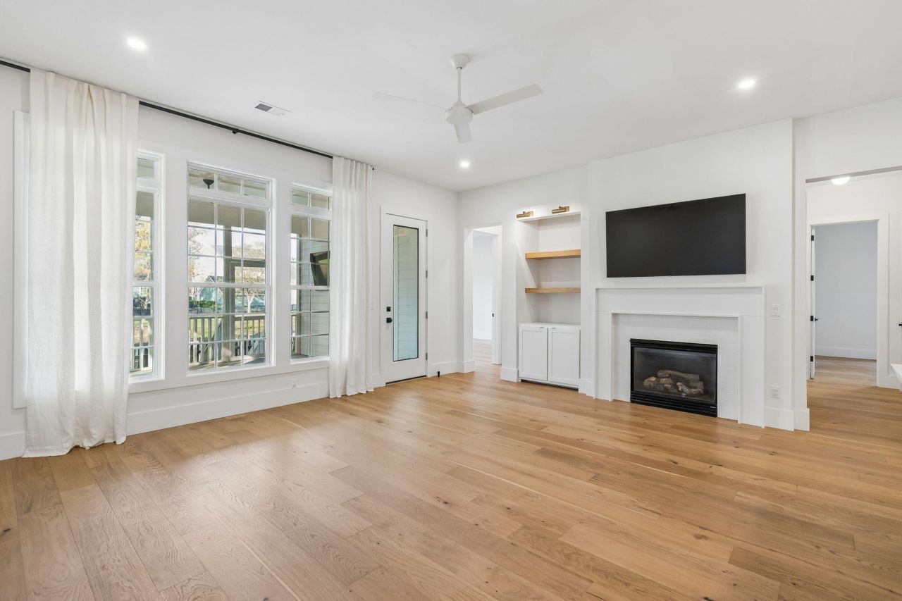 1160 Blakeway Street Photo 34