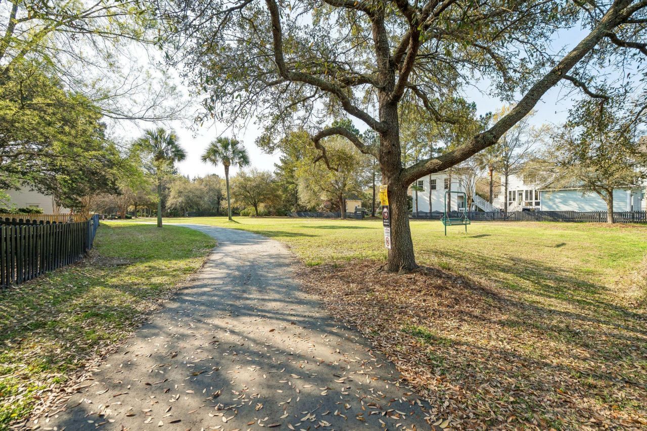 1160 Blakeway Street Photo 65