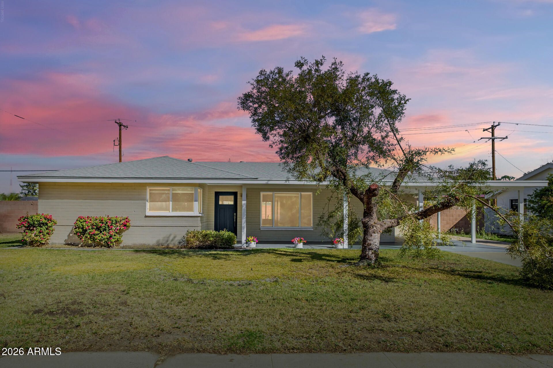 3930 E Oak Street, Phoenix, AZ 85008 Main Photo