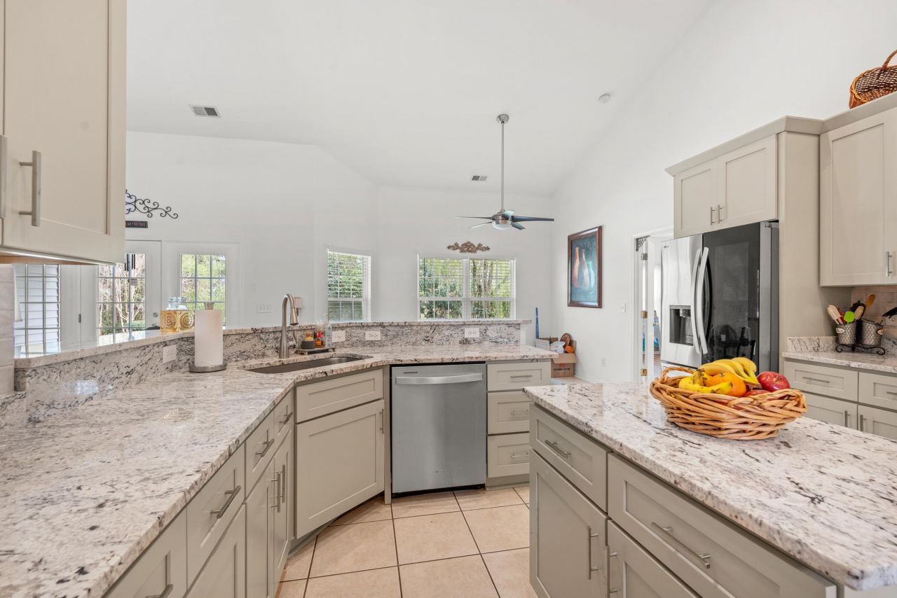 673 Tidal Point Ln. Photo 6