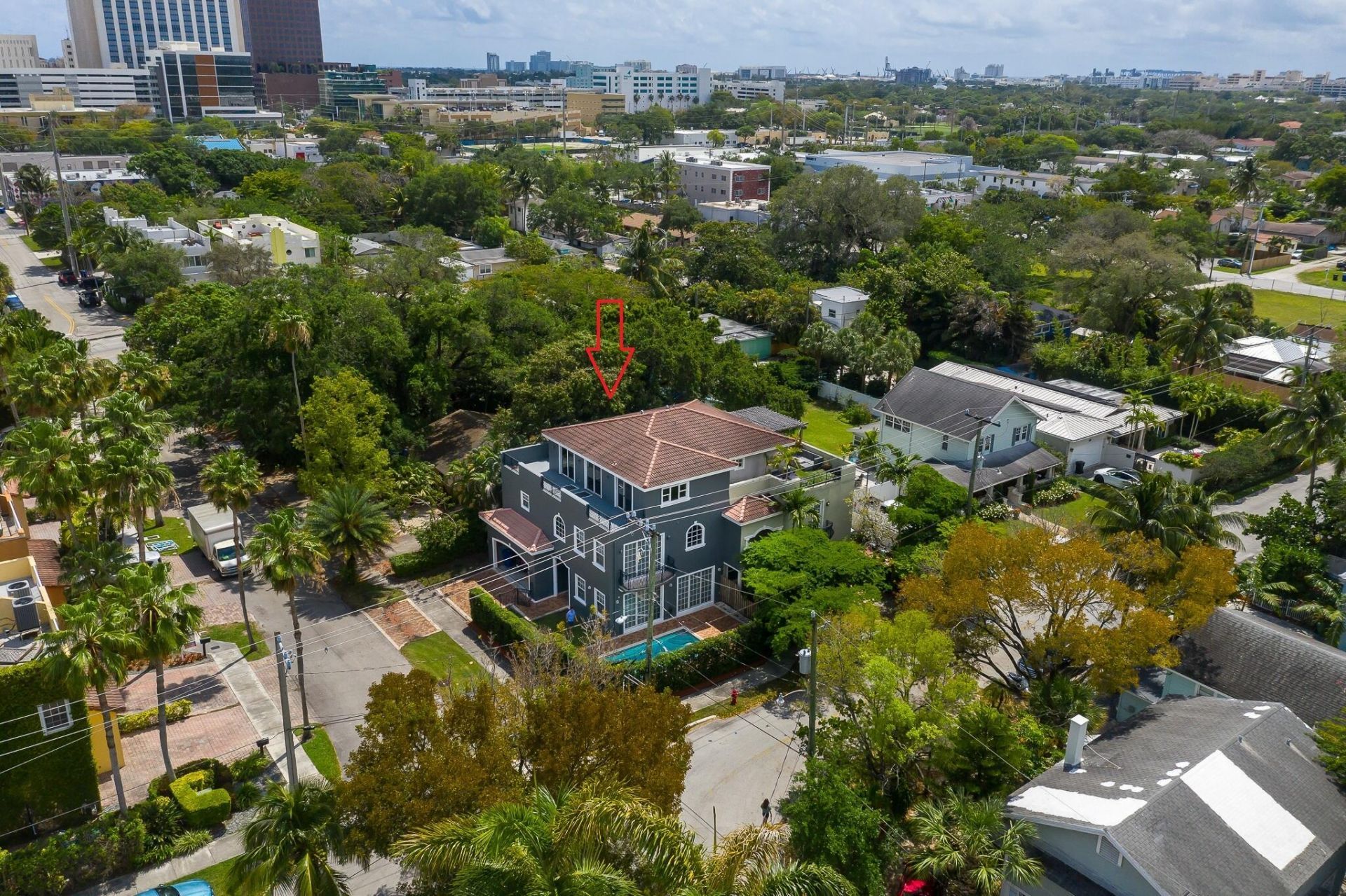486 SW 5th Street, Fort Lauderdale, FL 33315 Photo
