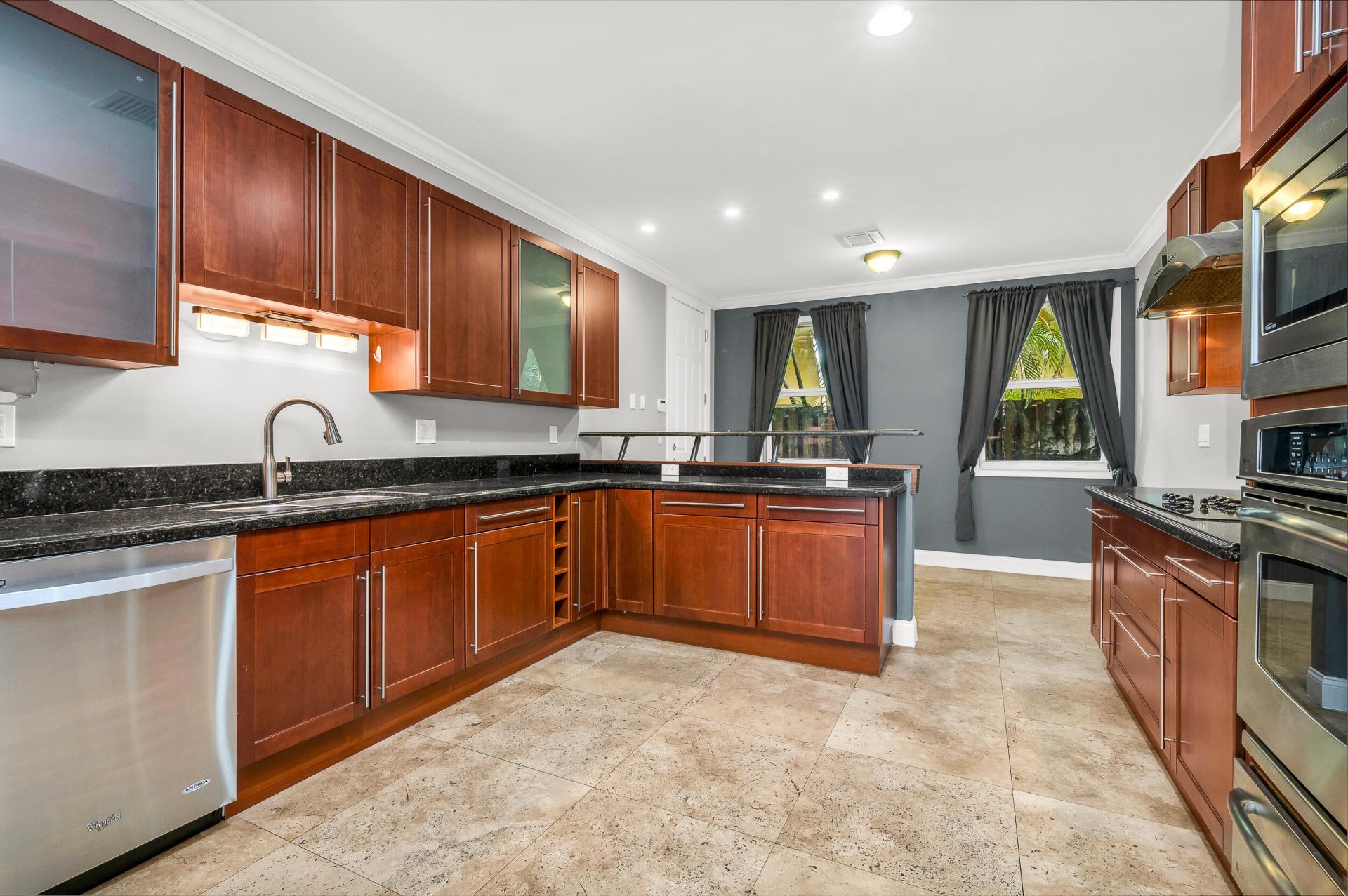 486 SW 5th Street, Fort Lauderdale, FL 33315 Photo