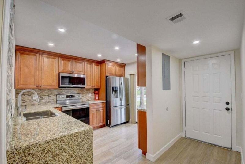 400 Club Circle, Boca Raton, FL 33487 Photo