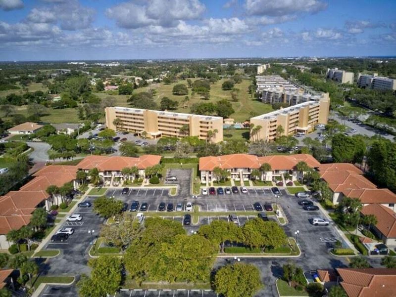 400 Club Circle, Boca Raton, FL 33487 Photo
