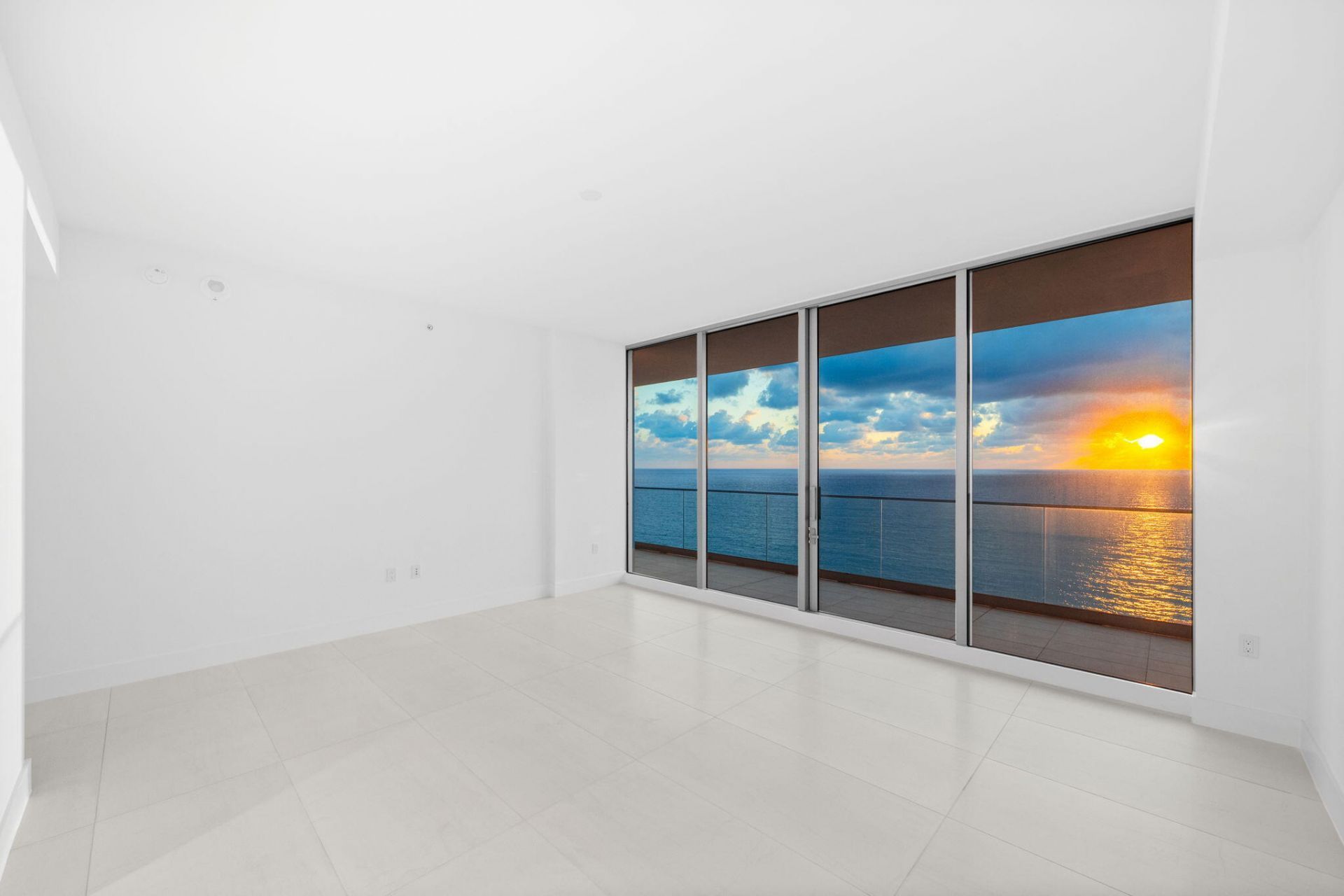 151 N Seabreeze Boulevard, Unit E1504, Fort Lauderdale, FL 33304 Photo