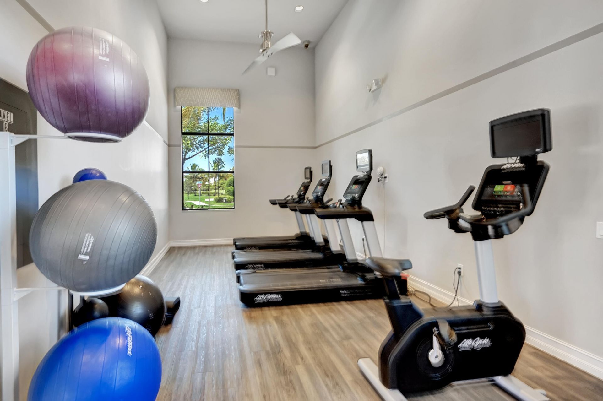 10043 Akenside Drive, Boca Raton, FL 33428 Photo