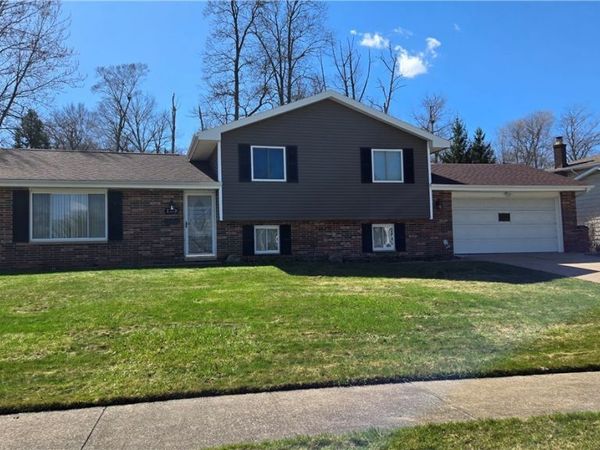 2319 Green Acres Drive , Parma, OH 44134
