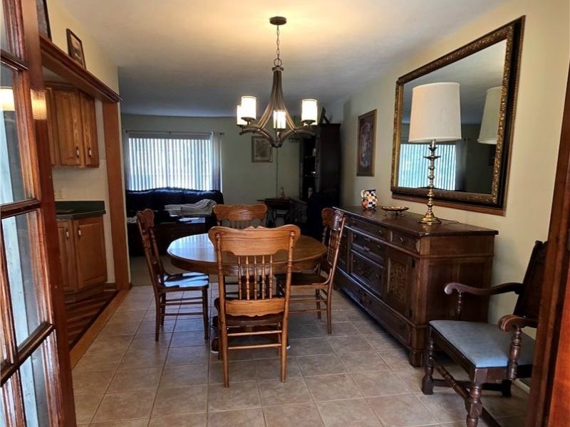 2319 Green Acres Drive, Parma, OH 44134 Photo 4