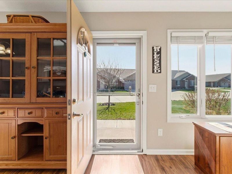 890 Autumn Chase Lane, Marysville, OH 43040 Photo 5