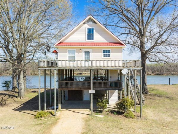 1046 Scenic Lane , Bath Springs, TN 38311
