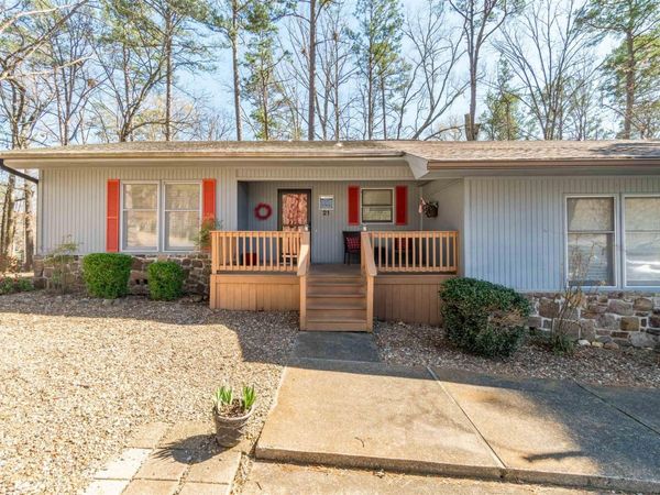 21 San Vincente Place, Hot Springs Village, AR 71909
