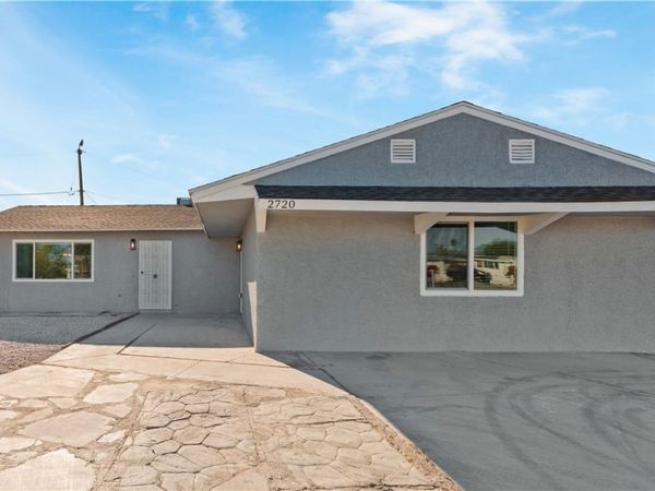2720 N Bruce Street , North Las Vegas, NV 89030