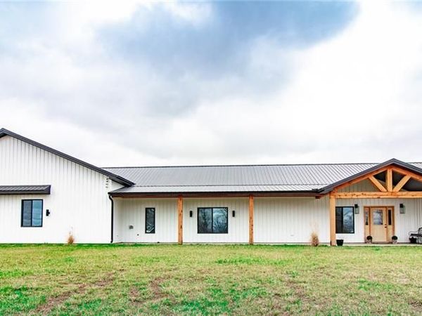 1050 NE 175 N/A, Knob Noster, MO 65336