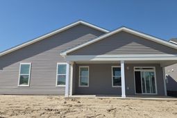 2048 Woodrush Loop photo 4