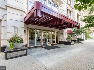 888 N QUINCY STREET, Unit 502, ARLINGTON, VA 22203