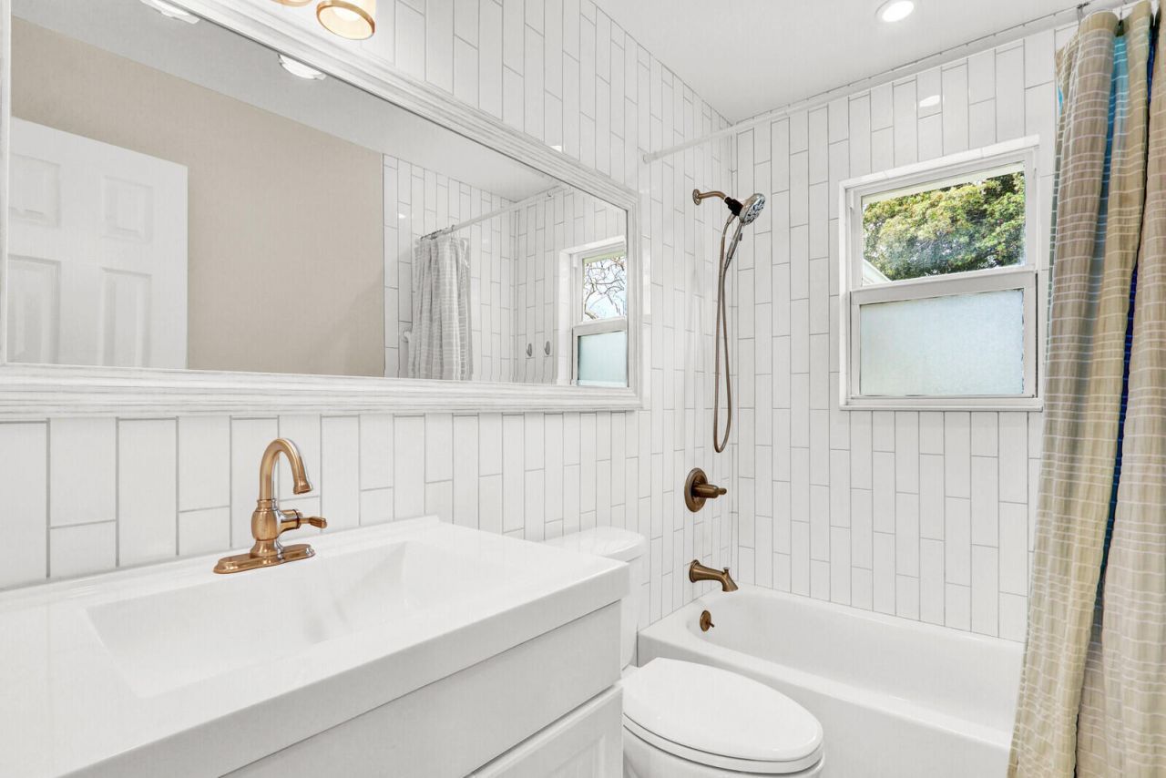 129 Village Circle, Jupiter, FL 33458 Photo