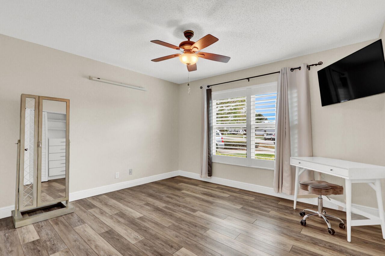 129 Village Circle, Jupiter, FL 33458 Photo