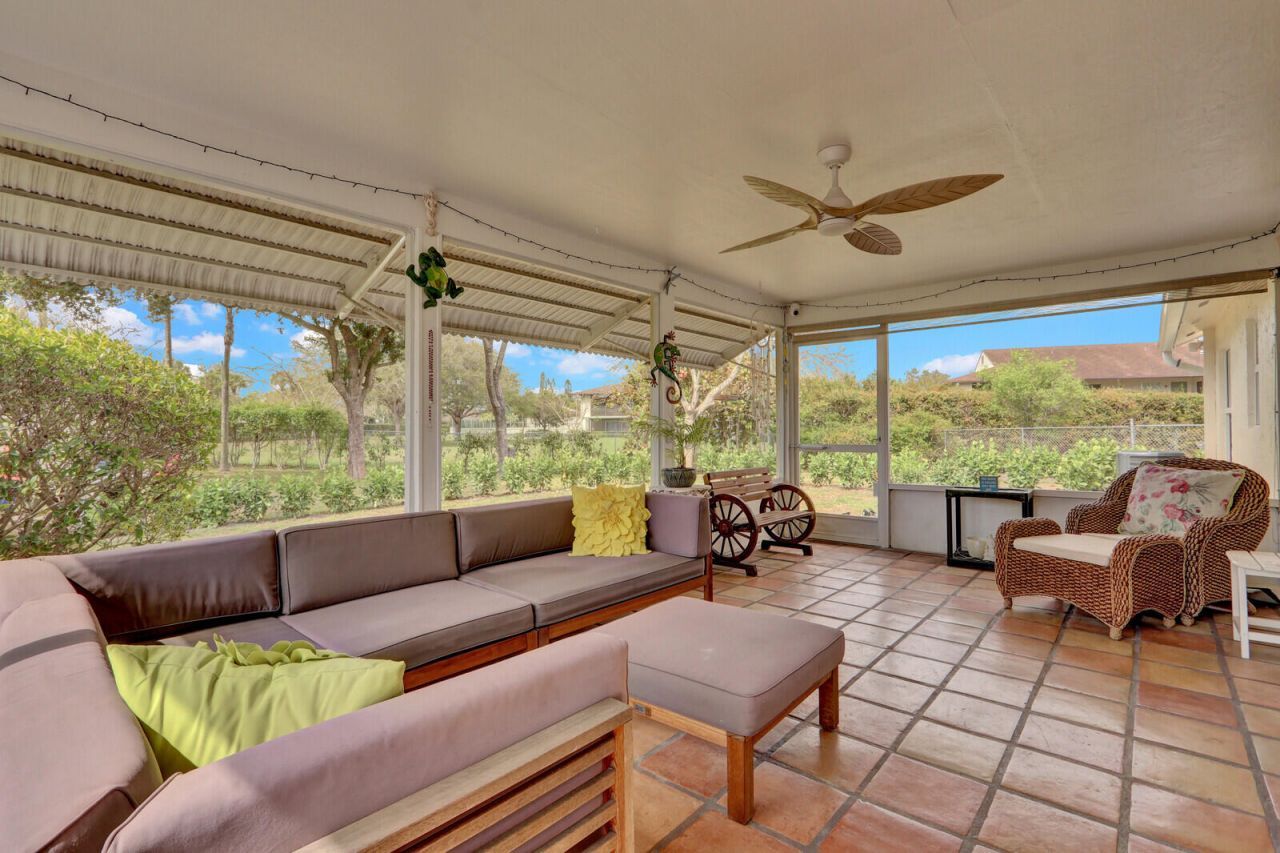 129 Village Circle, Jupiter, FL 33458 Photo