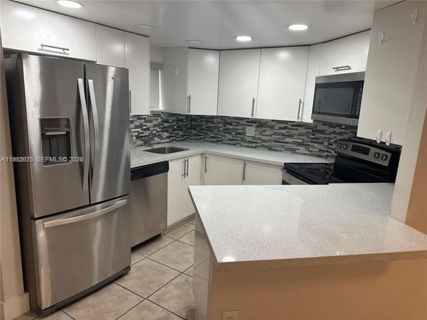 Unit 101, Doral, FL 33166