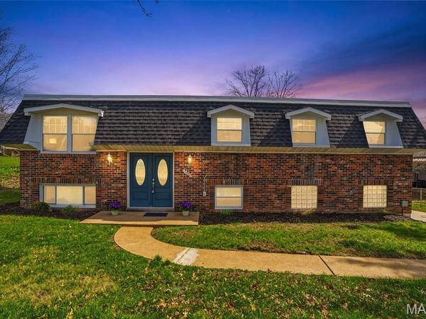 4636 Mehl Avenue, St Louis, MO 63129