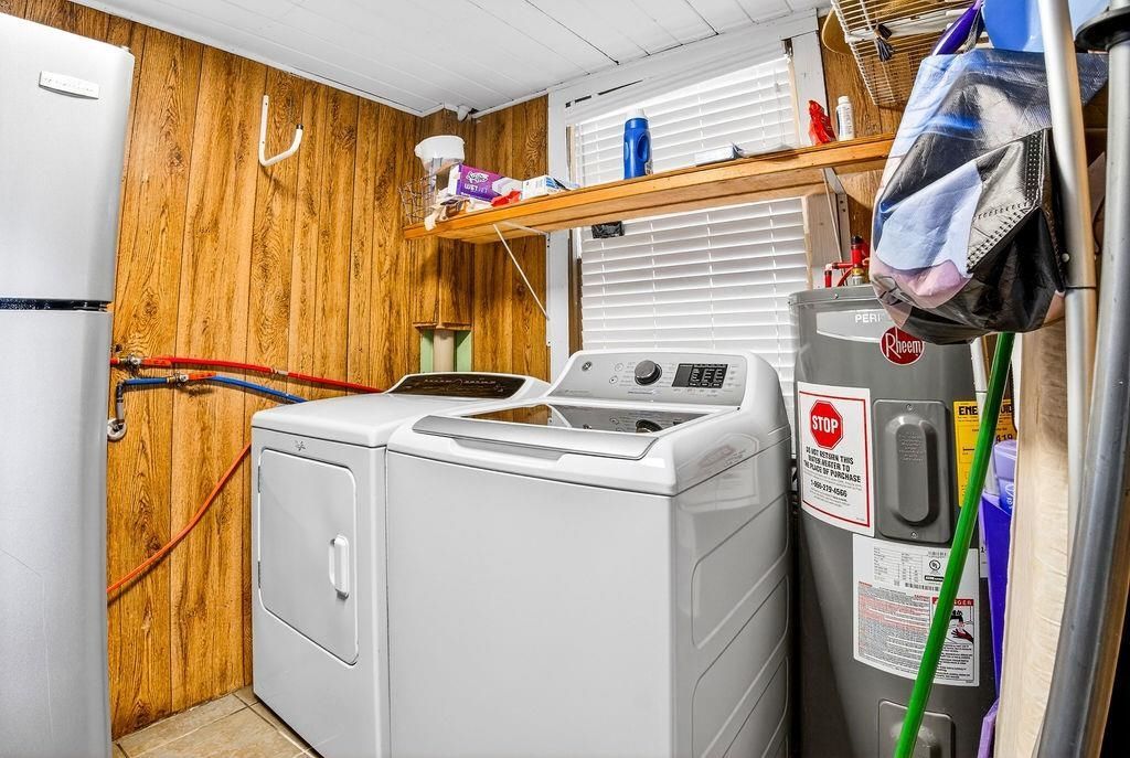 472 Myrtle Ave.  Photo 23