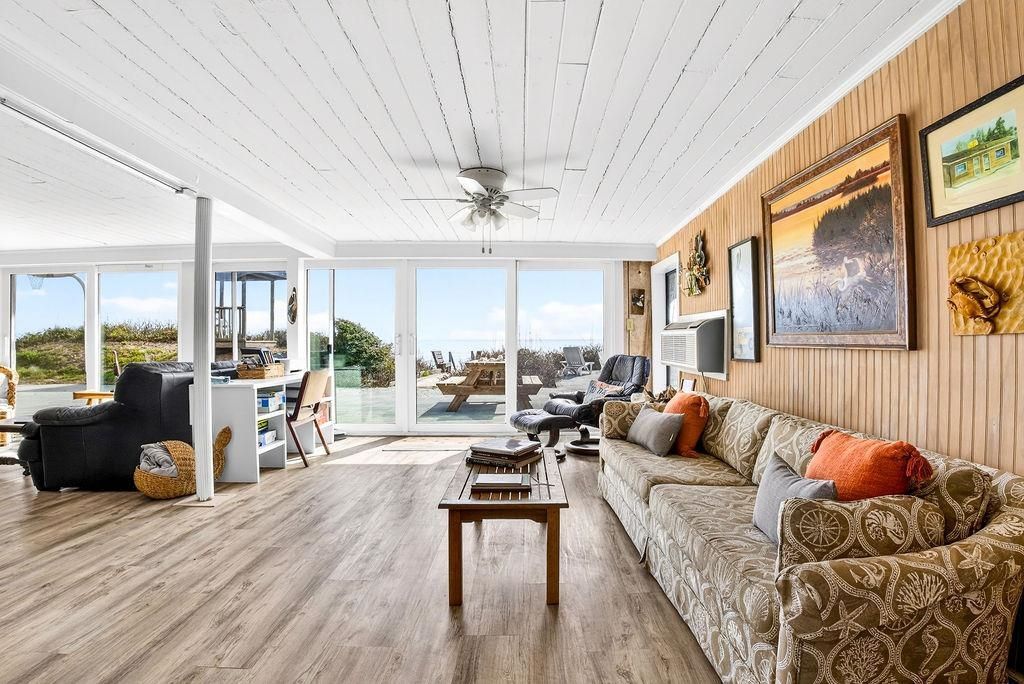 472 Myrtle Ave.  Photo 28