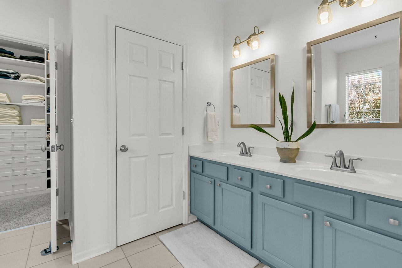 2447 Bergeron Way Photo 23