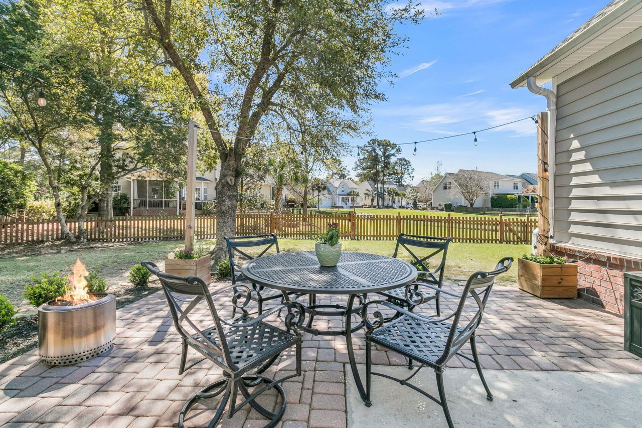 2447 Bergeron Way Photo 33