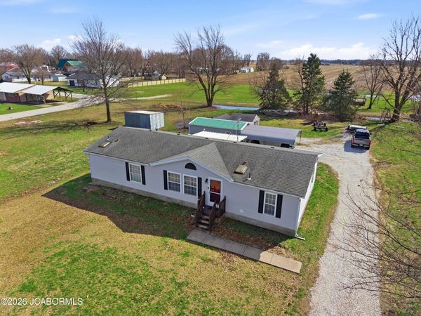 404 W MARTIN STREET, Cairo, MO 65239