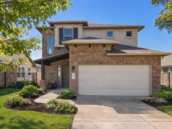 208 Callahan LN, Leander, TX 78641