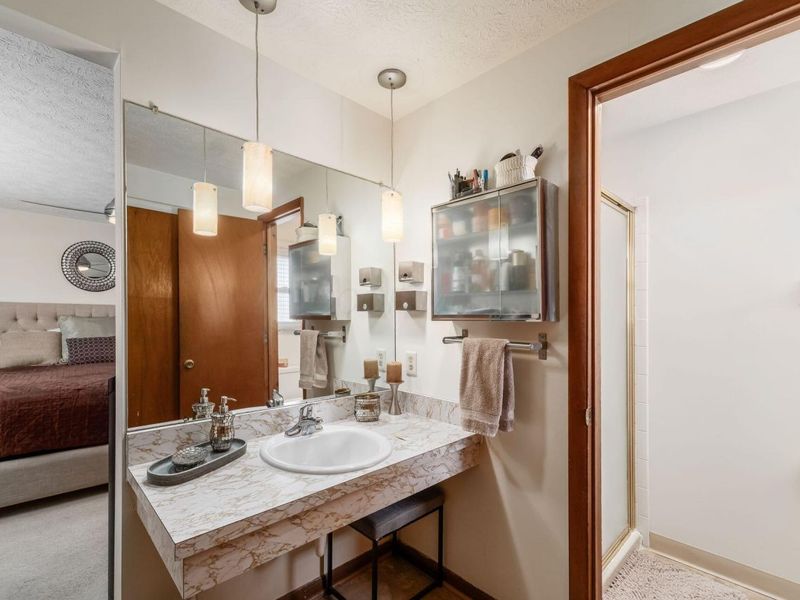 5226 Lindora Drive , Columbus, OH 43232 Photo 23