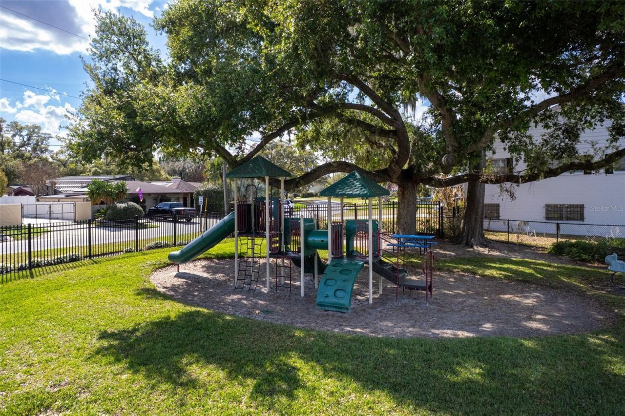 5106 Saint Michael Avenue, Belle Isle, FL 32812 Photo