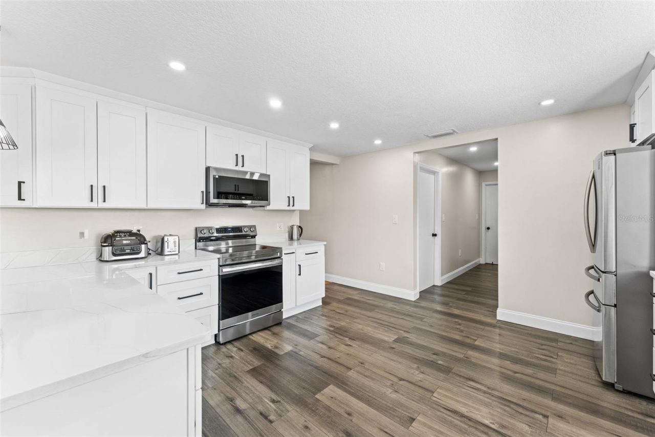5106 Saint Michael Avenue, Belle Isle, FL 32812 Photo