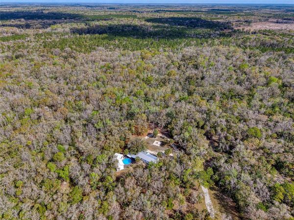 5011 SE 193RD PLACE , INGLIS, FL 34449