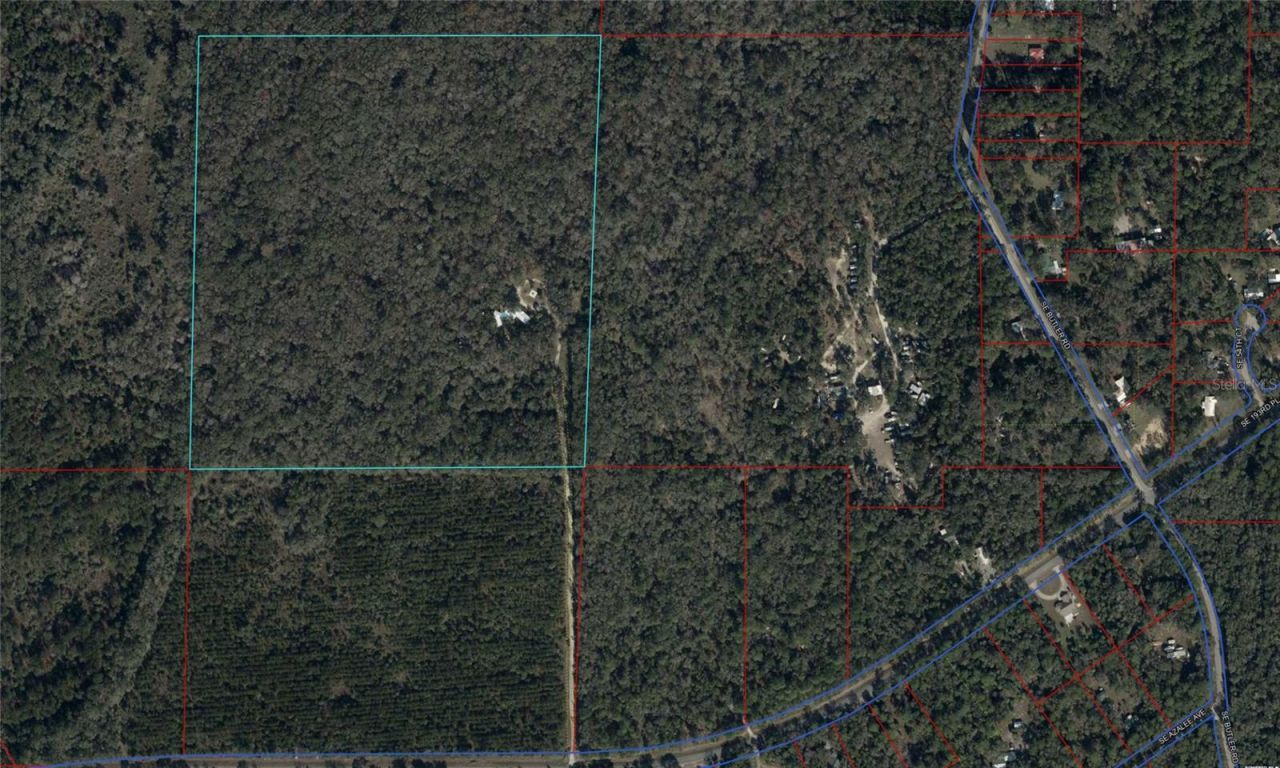 5011 SE 193rd Place , Inglis, FL 34449 Photo