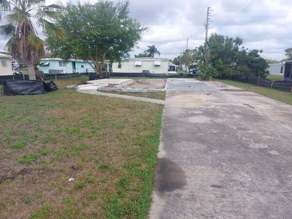 105 LAKE TARPON DRIVE , Unit 26, PALM HARBOR, FL 34684