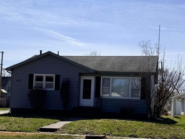 2614 Avenue G, Fort Madison, IA 52627